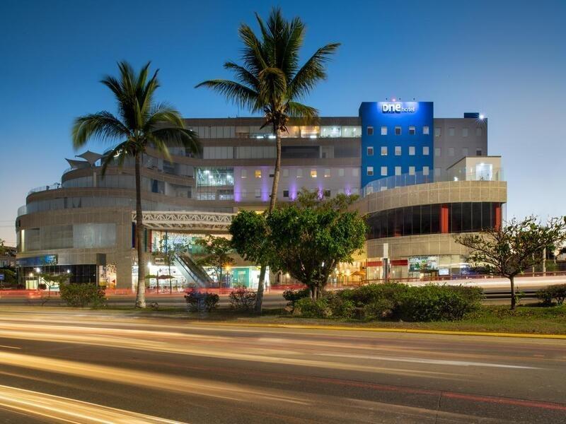 One Puerto Vallarta Aeropuerto Hotel ภายนอก รูปภาพ