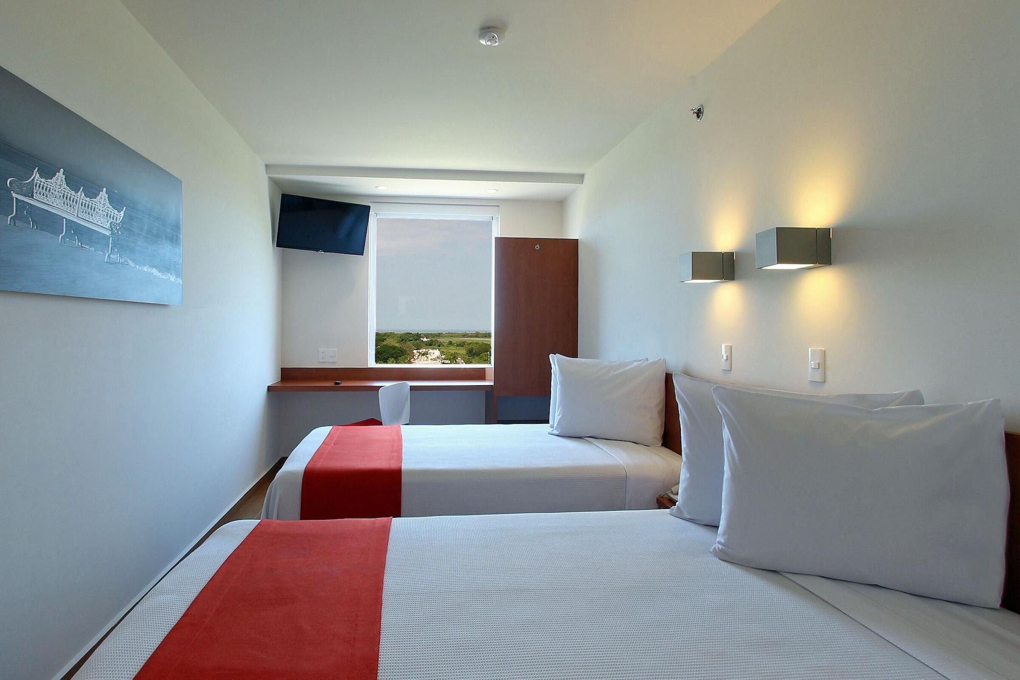 One Puerto Vallarta Aeropuerto Hotel ห้อง รูปภาพ